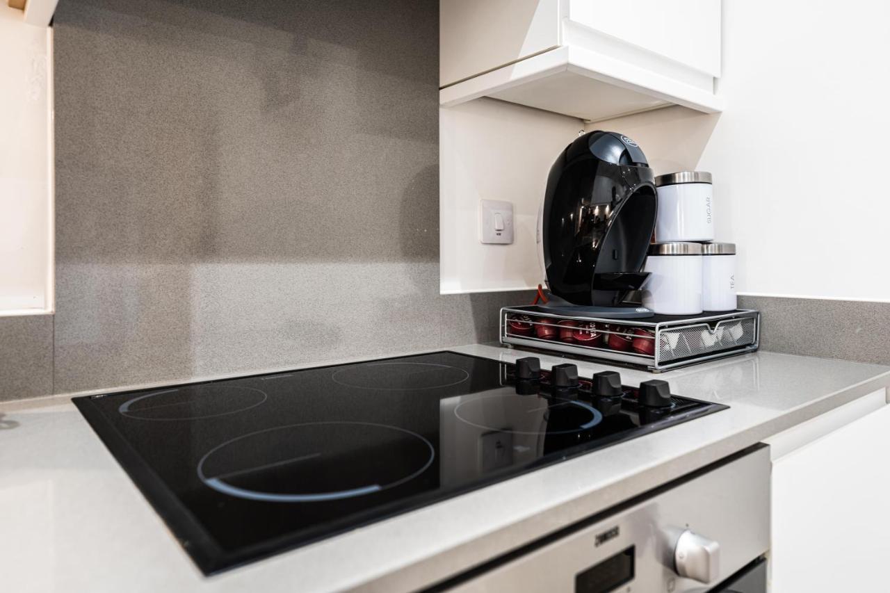 Mission Wave - Venture Apartment Staines-upon-Thames Ngoại thất bức ảnh