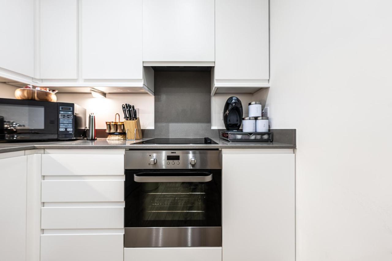 Mission Wave - Venture Apartment Staines-upon-Thames Ngoại thất bức ảnh